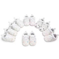 Nouveau design sport en gros chaussures bébé mocassins doux mignon fantaisie bébé chaussures